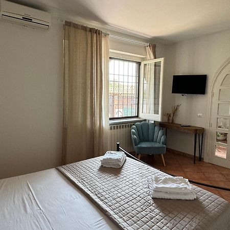 Апартаменты Anna House Фьюмичино Экстерьер фото