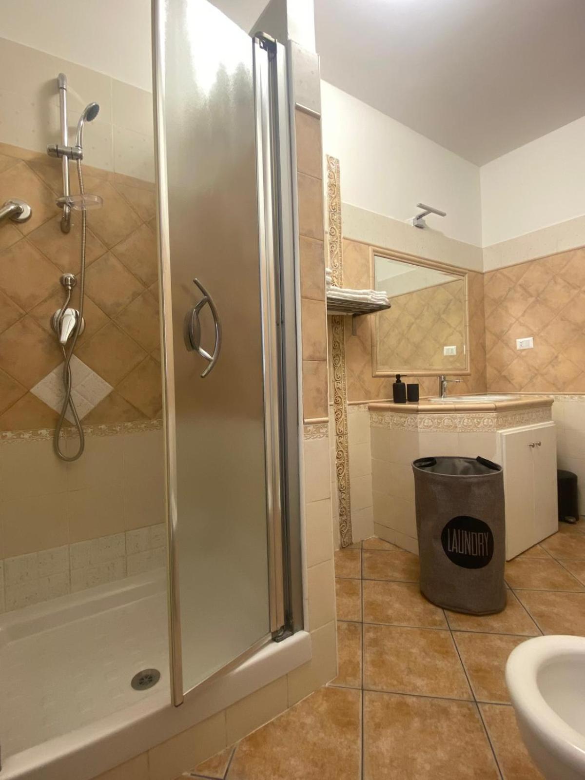 Апартаменты Anna House Фьюмичино Экстерьер фото